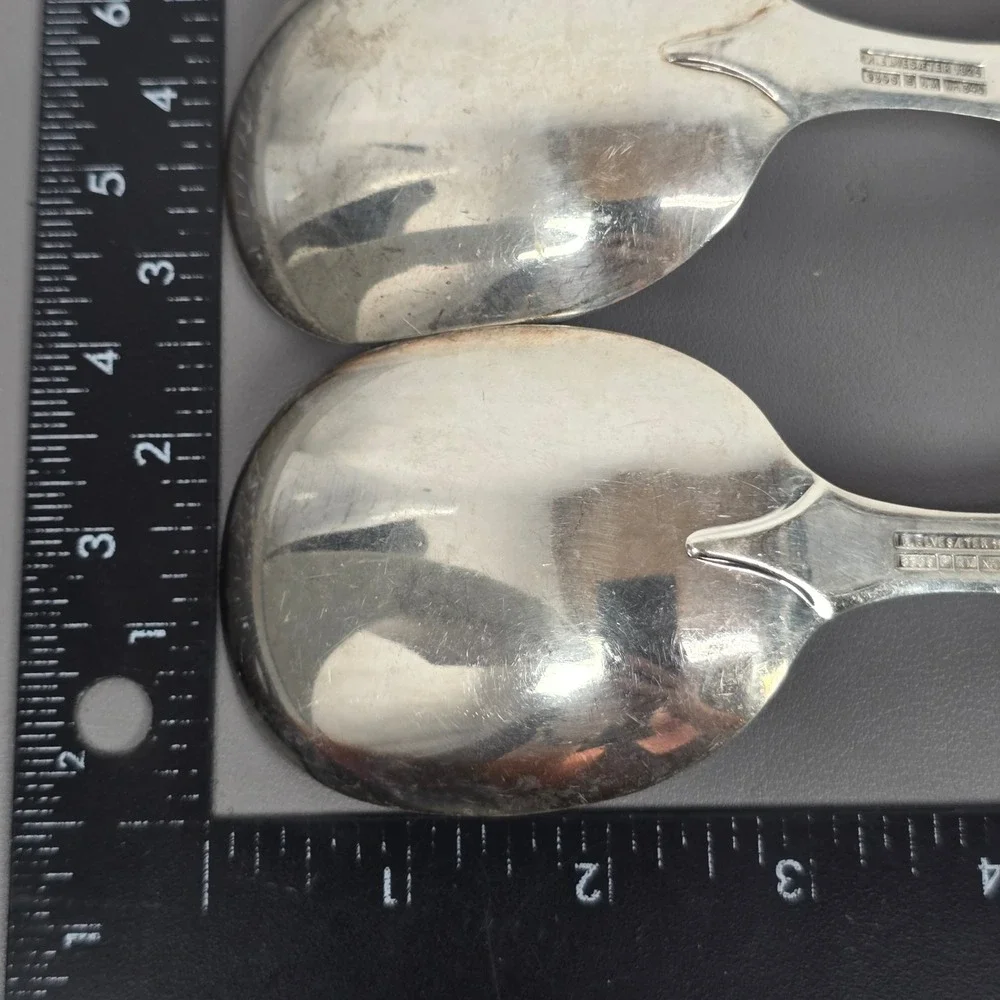 R. Elvesæter set two